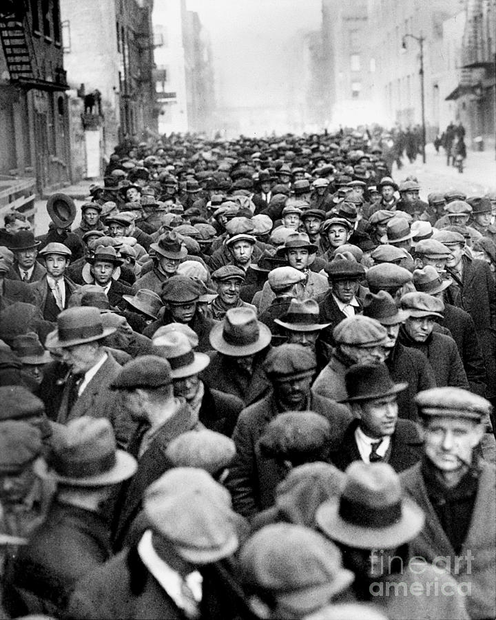 The Largest Crowd Ever Assembled At The Photograph by New York Daily ...