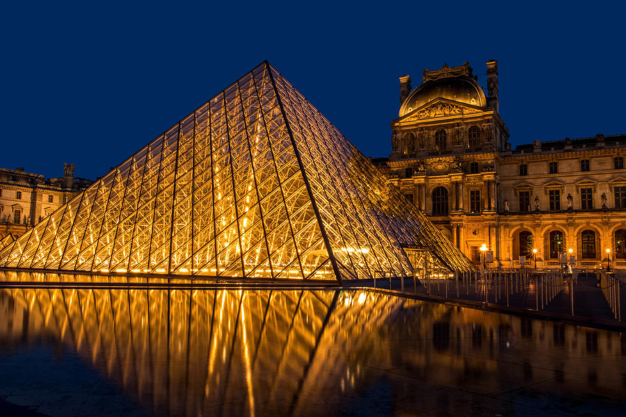 The Louvre Under Blue Hour Photograph by Josh Soundarajan - Fine Art ...