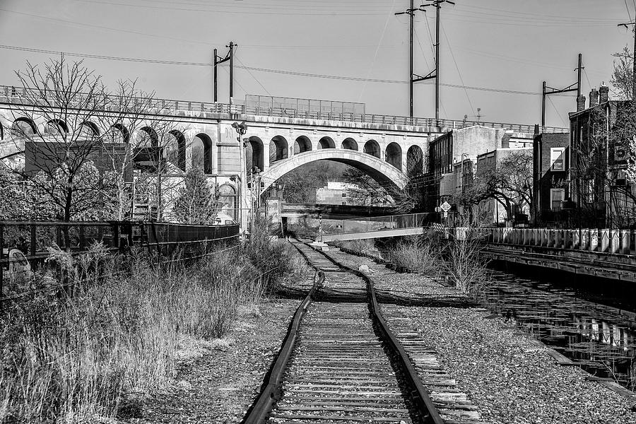 The Manayunk Bridge and Train Tracks in Black and White Photograph by Bill Cannon