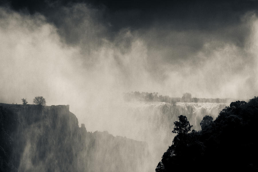The Mighty Falls Photograph by Mario Moreno