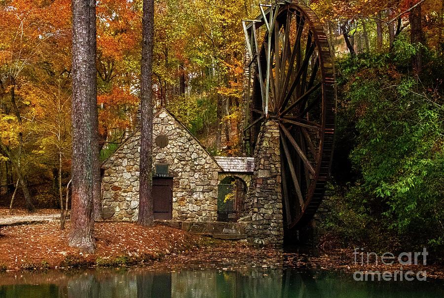 The Mill at Berry Photograph by Geraldine DeBoer