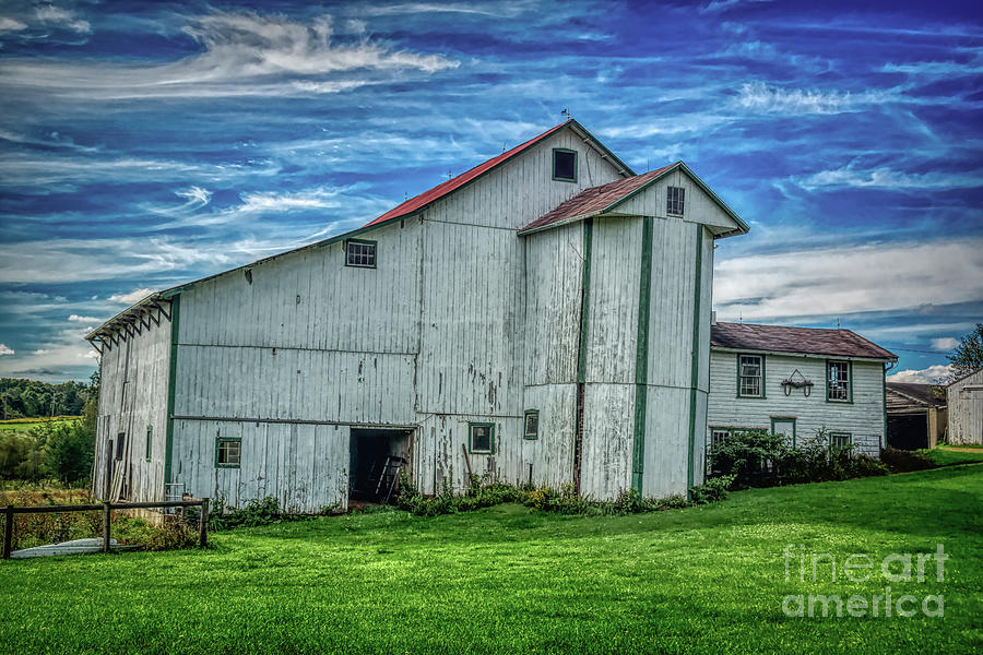 The Odd Amish Barn In Volant, Pennsylvania Photograph