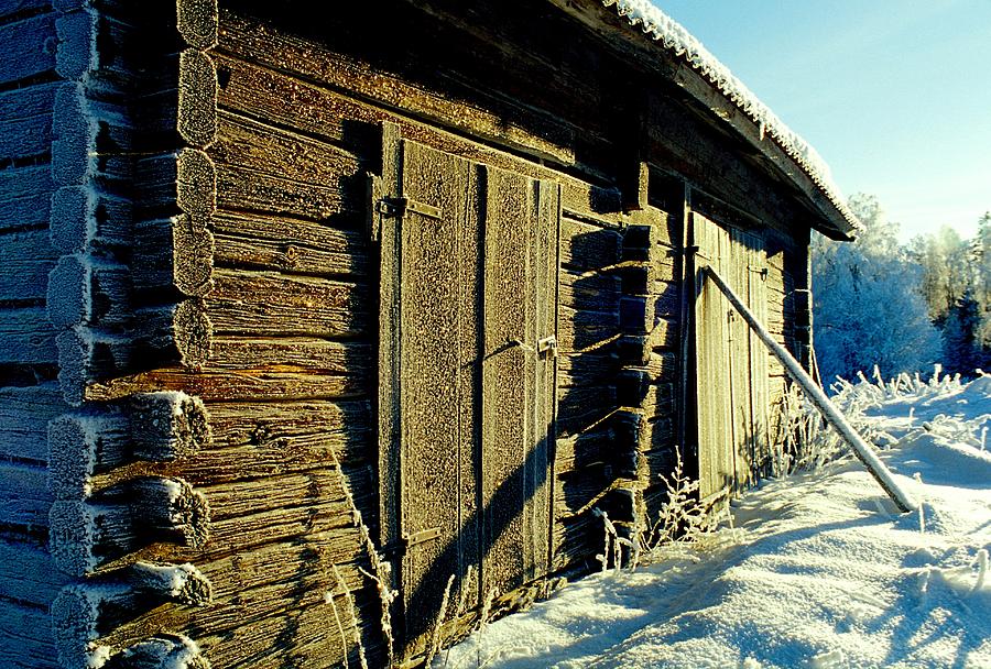 Winter Photograph - The Old Barn by Anders Ludvigson