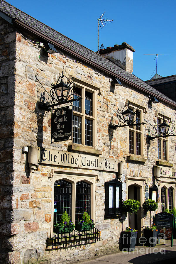 The Olde Castle Bar Photograph by Bob Phillips