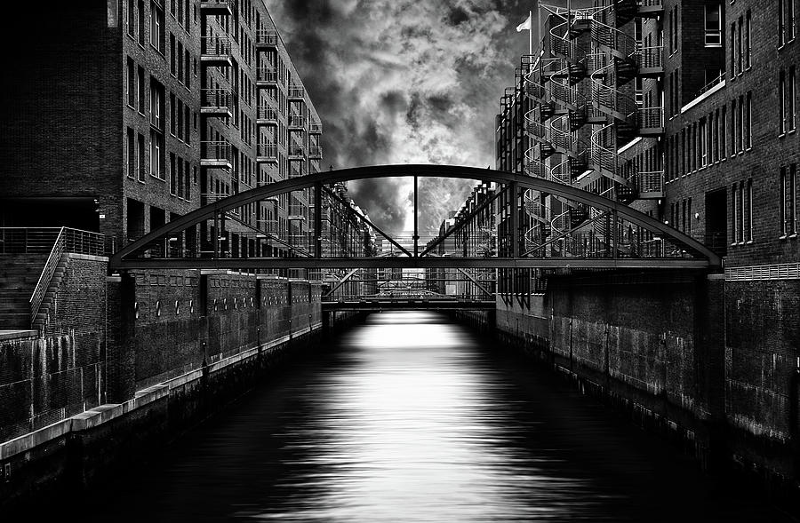 Black And White Photograph - The Other Side Of Hamburg by Stefan Eisele