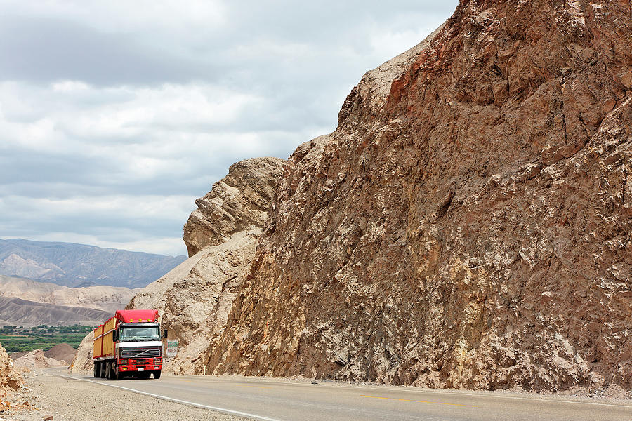 The Pan-american Highway - Peru Photograph by Jlr