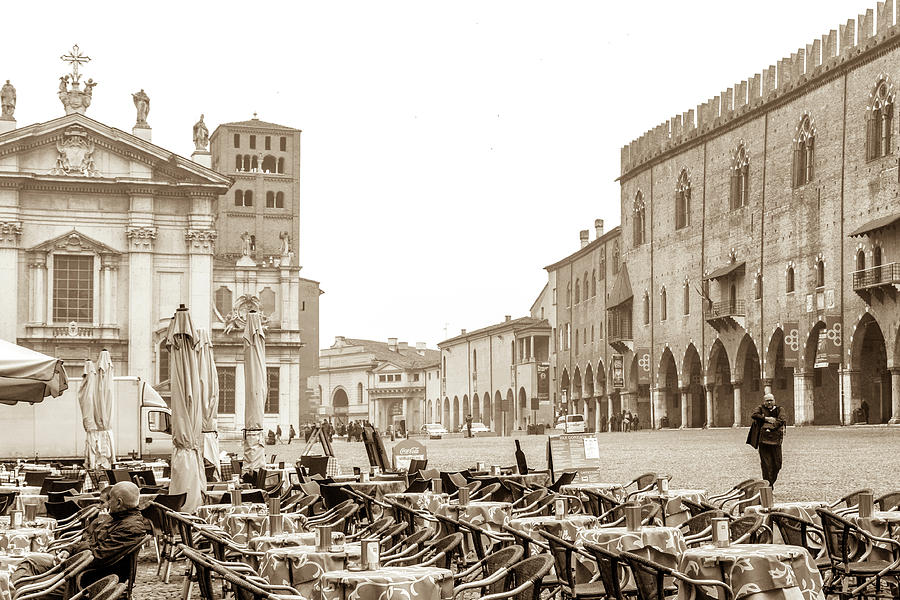 The Piazza Sordello Photograph by W Chris Fooshee