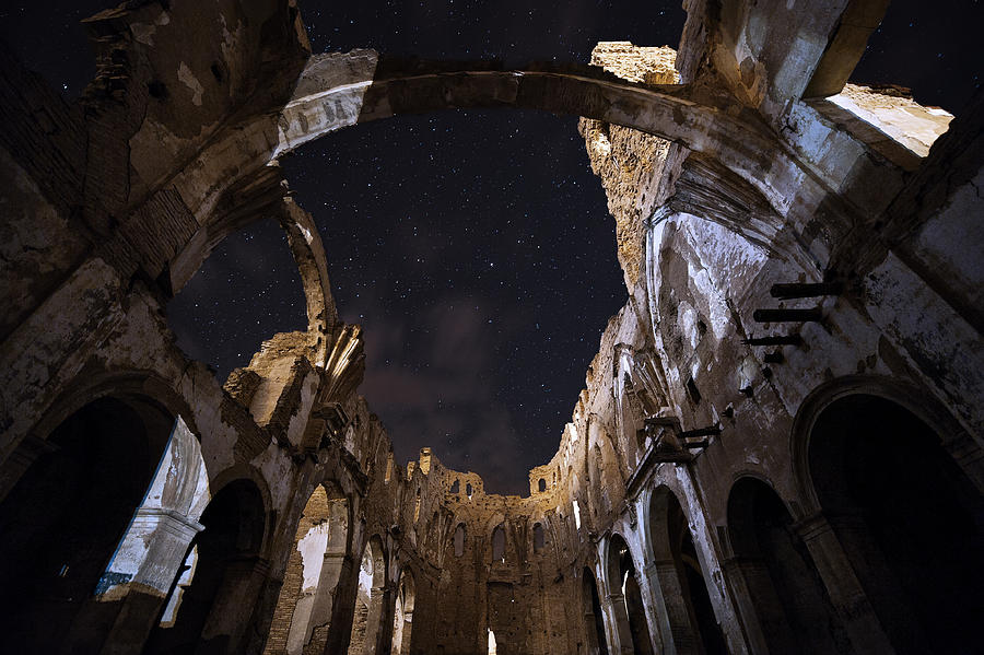 Spain Photograph - The Pillars Of The Earth by David Martín Castán Spain Photograph - The Pillars Of The Earth by David Martín Castán