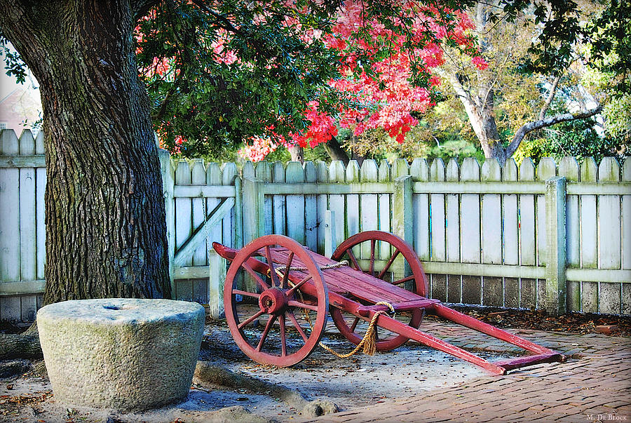 The Red Cart Photograph by Marilyn DeBlock - Pixels