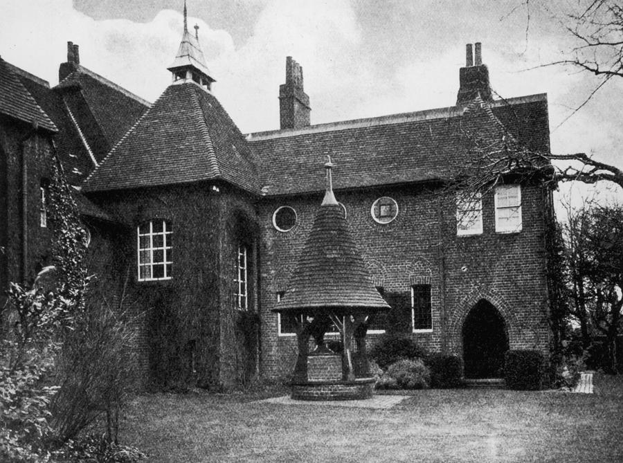 The Red House Photograph by Hulton Archive