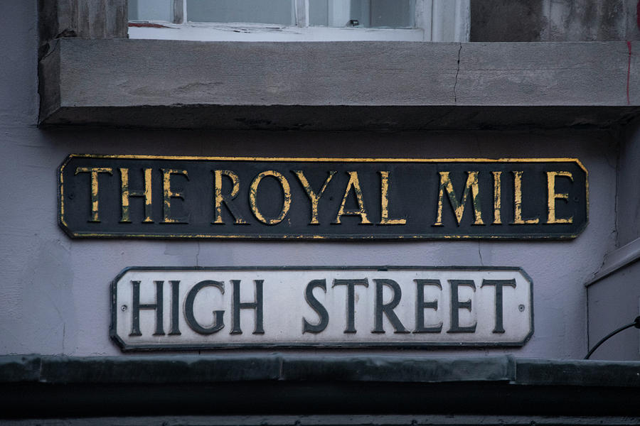 The Royal Mile - High Street - Edinburgh Photograph by Bill Cannon
