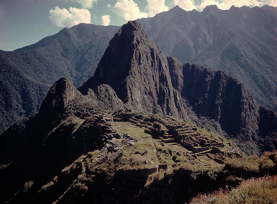 Peru Photograph - The Ruins of Machu Picchu. by Frank Scherschel