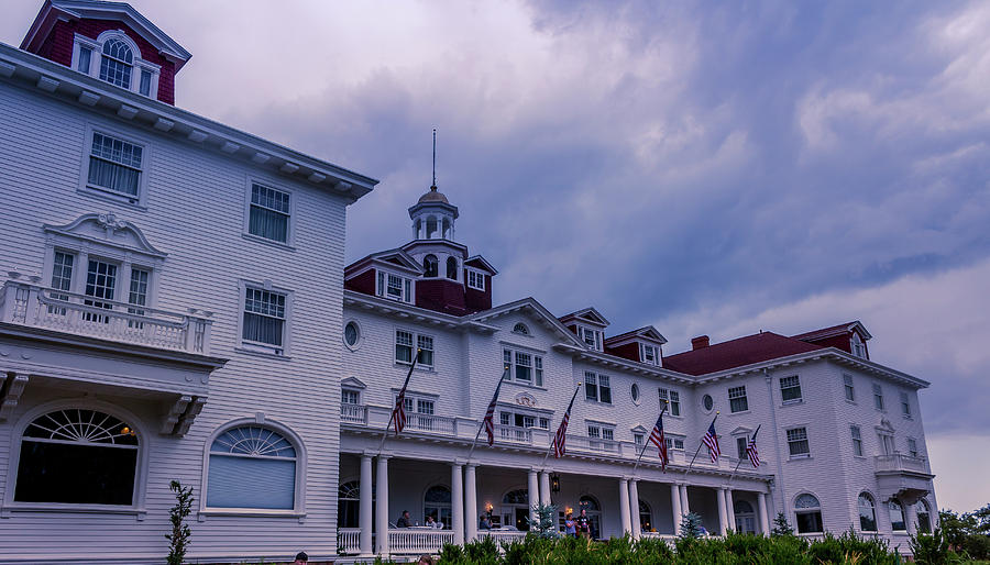 The Stanley Hotel Photograph by Elaine Webster