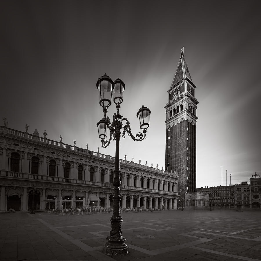 The Street Lamp Photograph by Tommaso Pessotto