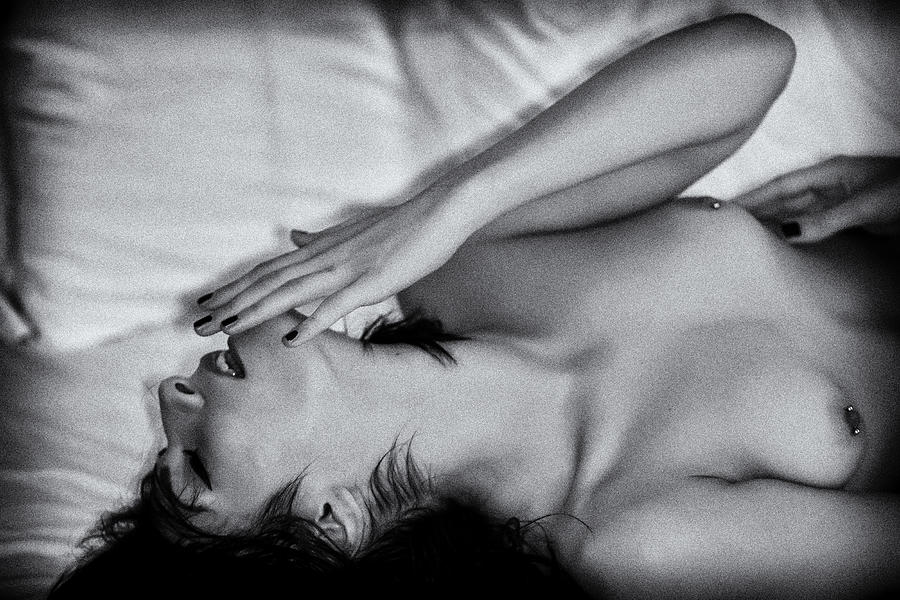 Black And White Photograph - The Strong Desire by Fabrizio Micheli