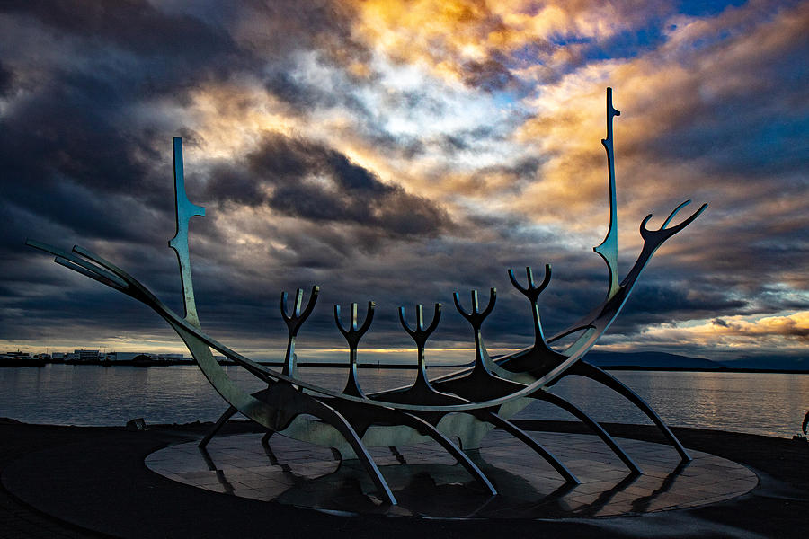 The Sun Voyager, Reykjavik, Iceland Photograph by Aw Ponsen