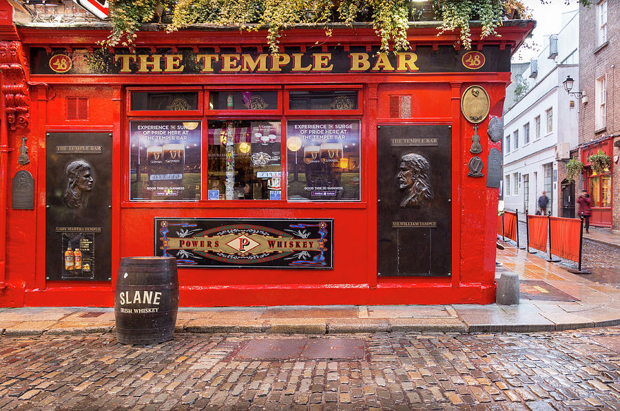 The Temple Bar in Dublin Photograph by Georgia Fowler