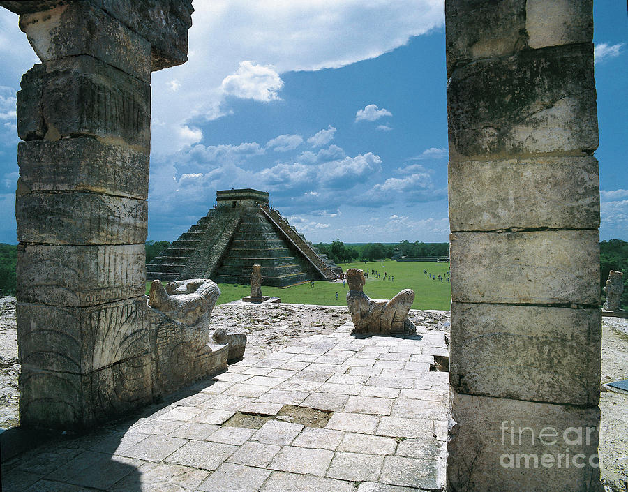 Usa Painting - The Temple Of Warriors And The Pyramid Of Kukulkan by Mayan