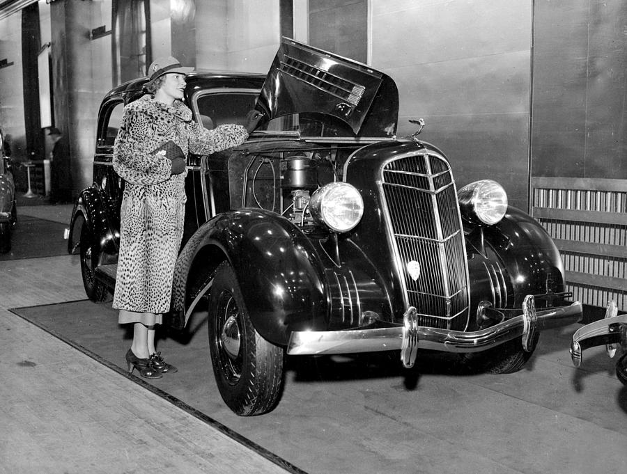 The Thirty Fifth Annual Auto Show At Photograph by New York Daily News Archive