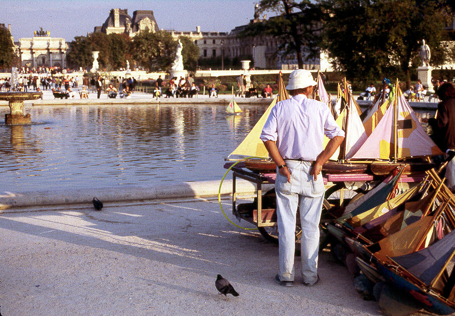 The Tuileries Boatman  Photograph by Rein Nomm