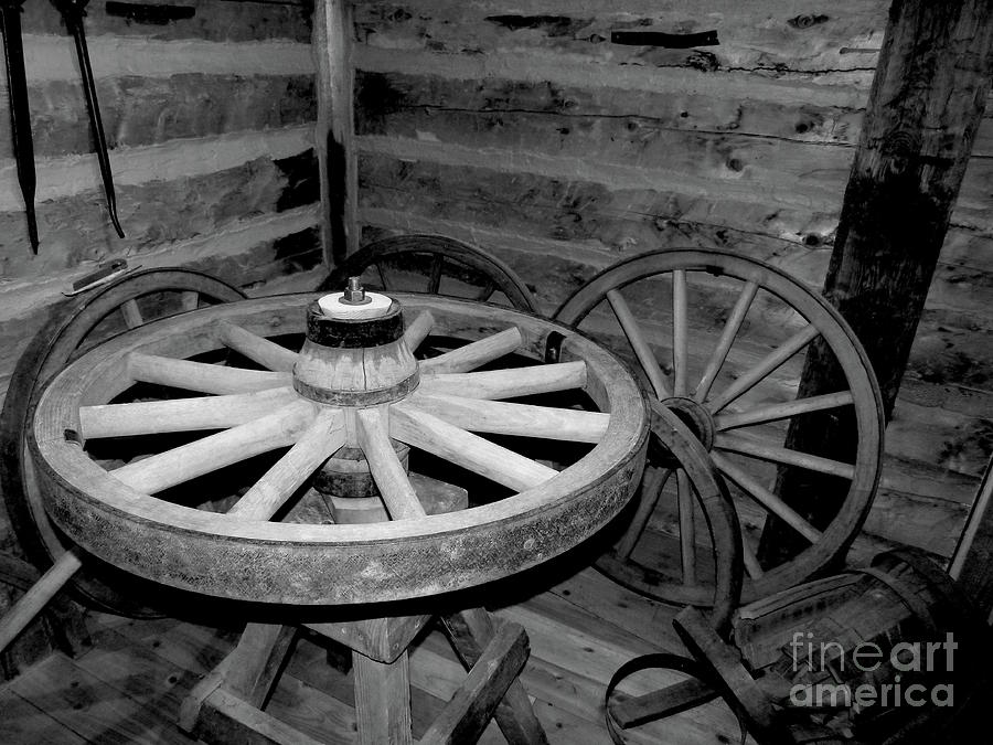 The Wagon Wheel - BW001 Photograph by Jor Cop Images