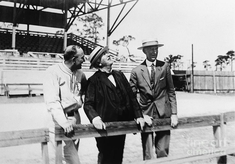 Thomas Edison Wty Cobb & Connie Mack Photograph by Bettmann