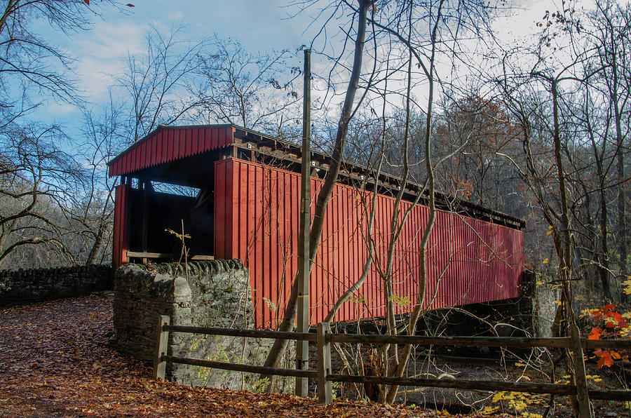Thomas Mill Covered Bridge - Philadelphia Autumn Photograph by Bill Cannon