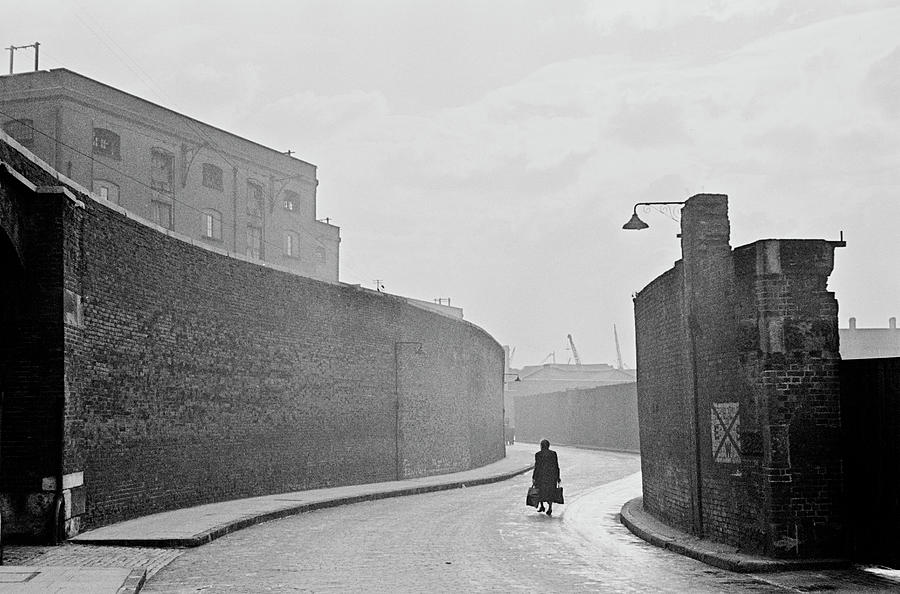 Thomas More Street Photograph by Bert Hardy