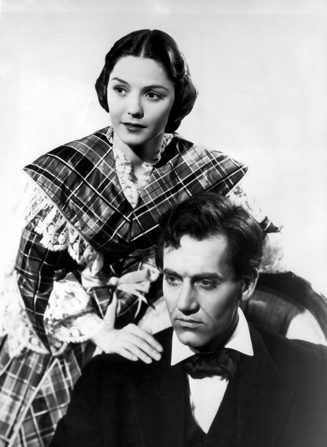 Thoughtful Henry Fonda And Marjorie Weaver In Young Mr. Lincoln Scene ...