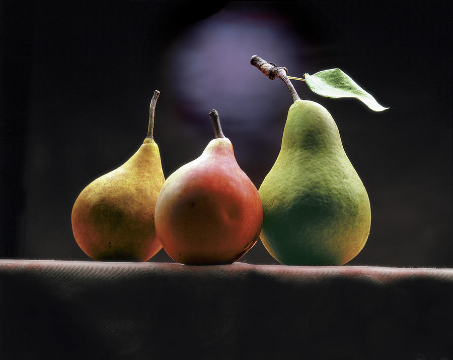 Three Pears Photograph by Atu Images
