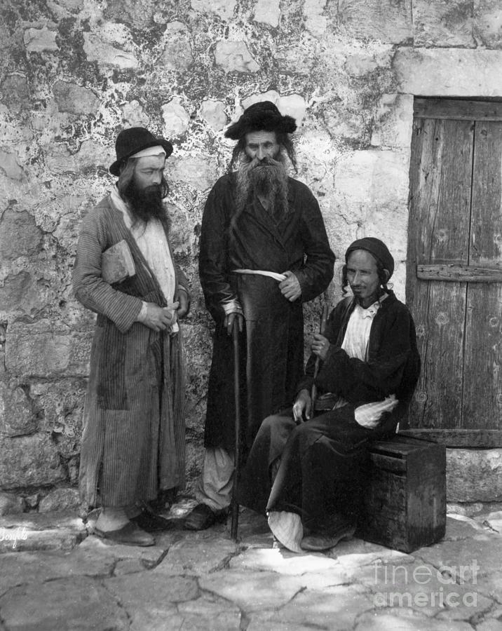 Three Typical Jews Of Jerusalem In 1900 Photograph by Bettmann
