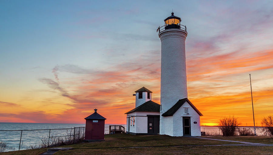 Tibbetts Point Light At Sunset Photograph by Mark Papke