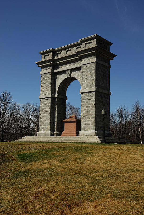 Tilton Memorial Arch Photograph by Paul Mangold