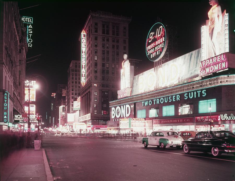 Times Square Photograph by Hulton Archive