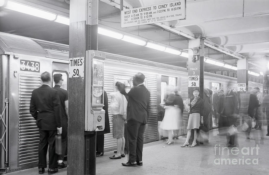 Times Square Subway Station Photograph by Bettmann
