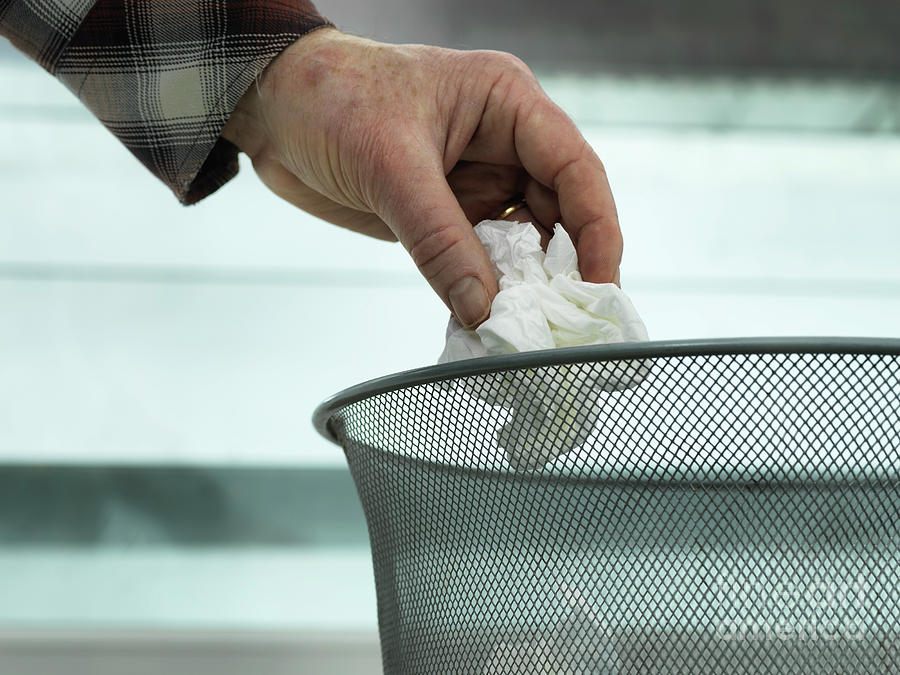 Tissue Disposal Photograph by Tek Image/science Photo Library