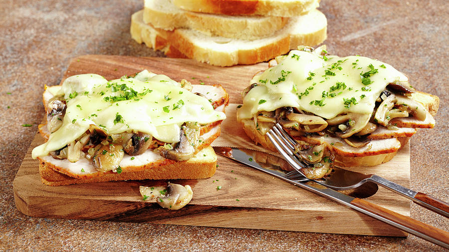 Toast London With Pork Neck, Mushrooms And Gouda Photograph by Teubner Foodfoto