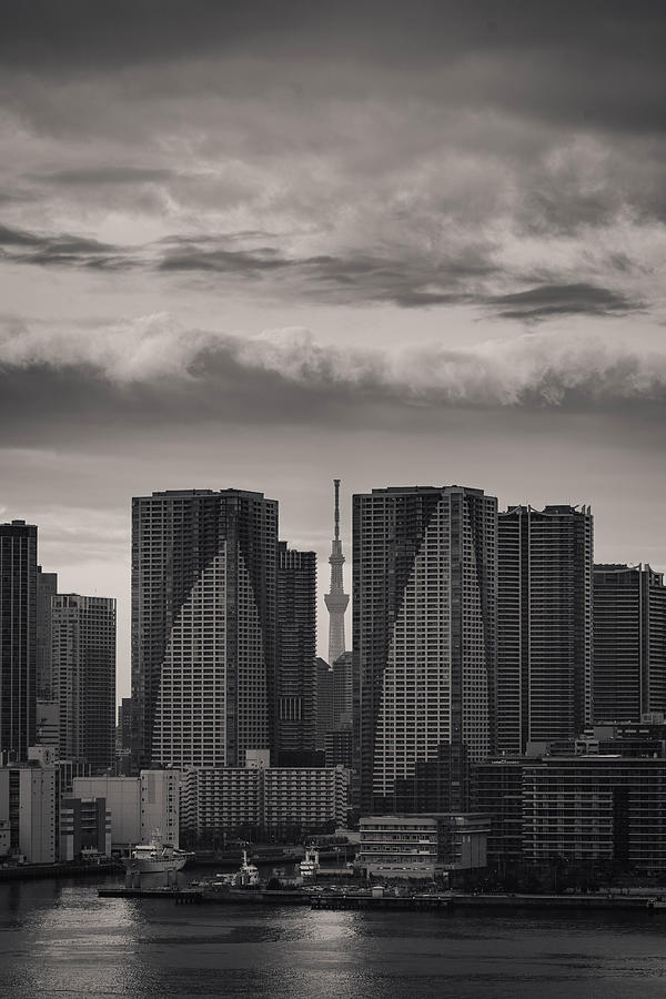 Tokyo Cloud Photograph by Mizuki