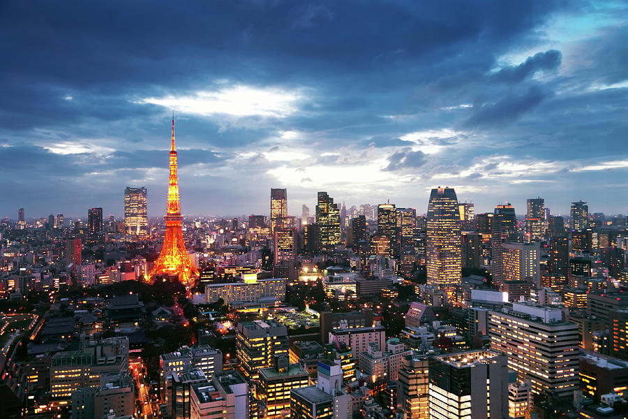 Tokyo Tower Photograph by Tomml