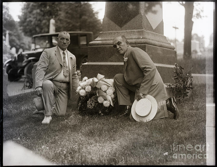 Tom Sharkey & Jim Jeffries At Grave Photograph by Bettmann