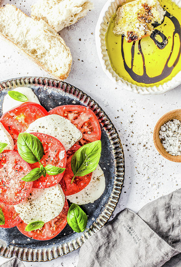 Tomato Salad With Mozzarella, Olive Oil And Balsamic Photograph by Anna Jakutajc-wojtalik
