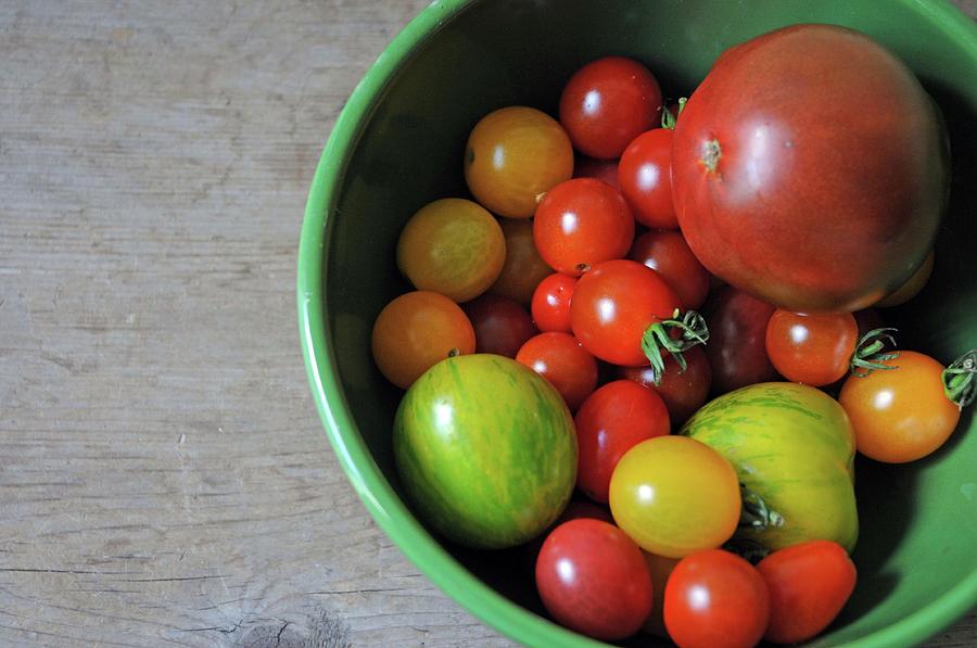 Tomatoes Photograph by Jennifer Causey