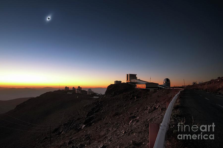 Total Solar Eclipse Of 2 July 2019 Photograph by European Southern Observatory/j. Morin, M. Druckm???ller, P. Aniol, K. Delcourte, P. Horalek, L. Calcada, M. Zamani/science Photo Library