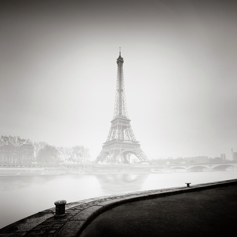 Tour Eiffel, Paris, France, 2013 Photograph by Ronnie Behnert