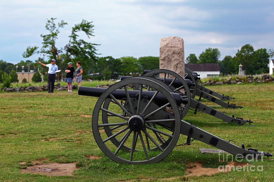 Gettysburg Battlefield Photograph - Touring the Gettysburg Battlefield by James Brunker