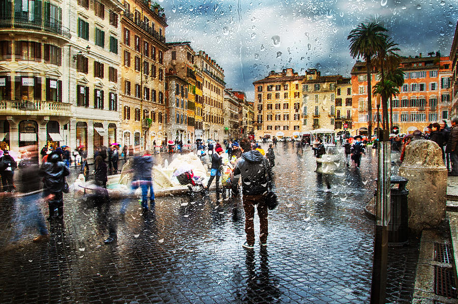 Umbrella Photograph - Tourists At Piazza Di Spagna by Nicodemo Quaglia