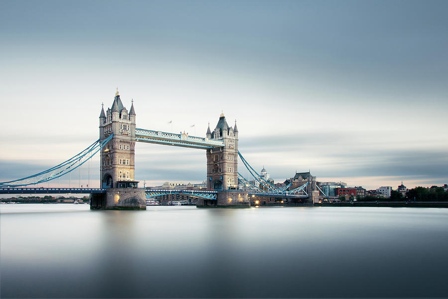 Tower Bridge London Photograph by Daniel Viñé Garcia