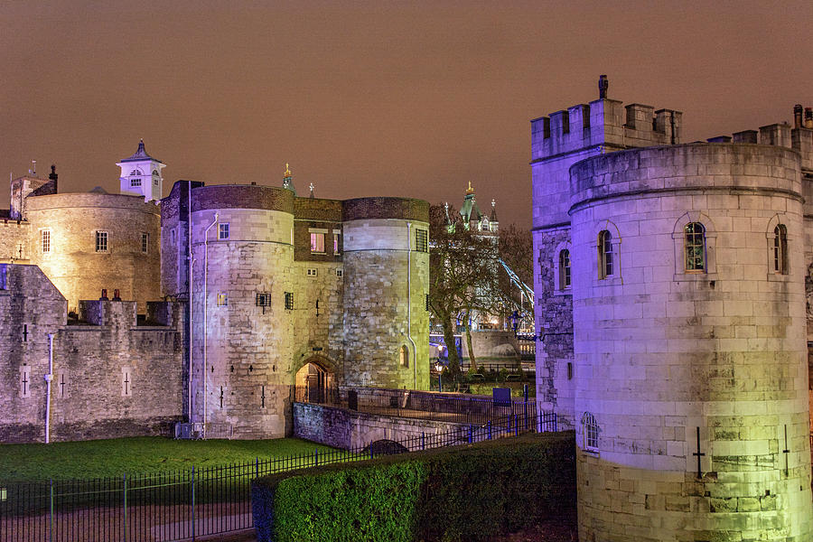 Tower of London Pastel Light Photograph by Douglas Wielfaert