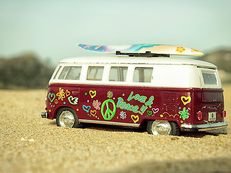 toy hippie van