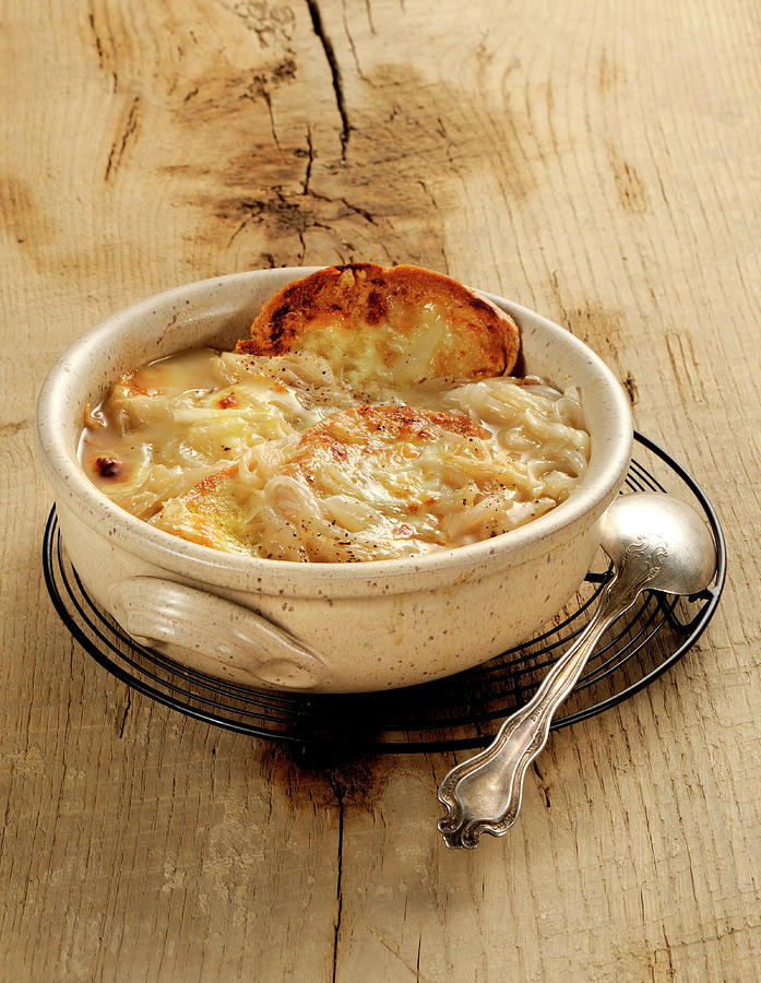 Traditional French Onion Soup Photograph by Franco Pizzochero